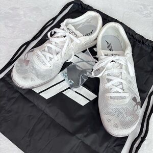 UNDER ARMOUR Shakedown Elite Distance Lace-Up Track Spikes--NEW--10W